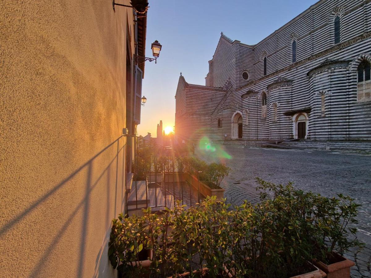Residenza Duomo Panzió Orvieto Kültér fotó